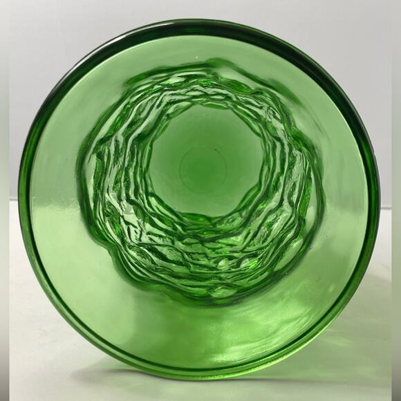 Vintage EO Brody Embossed Green Glass Vase, Super Retro! - Picture 5 of 7
